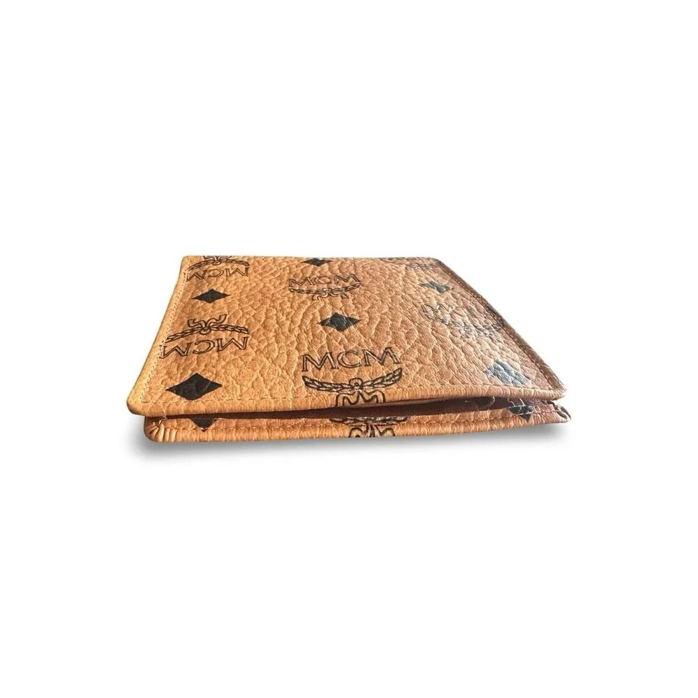 MCM Visetos Bifold Wallet Cognac Monogram – Authentic – Excellent Condition